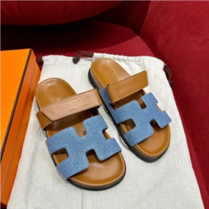 Round Toe Double Strap Over Chunky Bottom Slider Sandals (6)