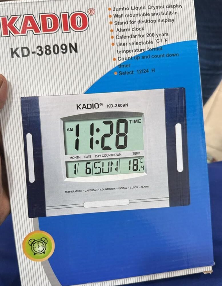 Digital LED Alarm Clock with Snooze, Temperature Display & Night Light (2)