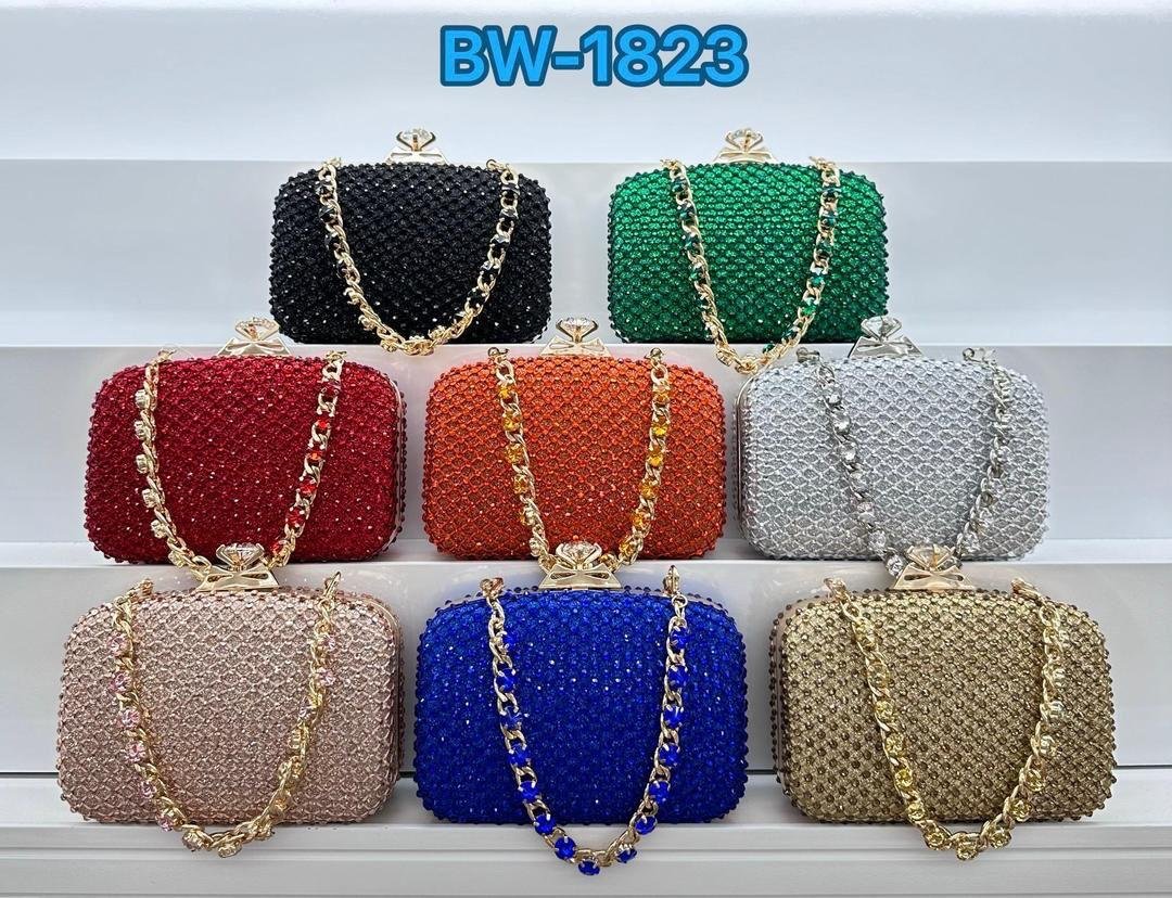 Dasein Sparkling Rhinestone Evening Clutch for Women (2) Dasein Sparkling Rhinestone Evening Clutch for Women (2)