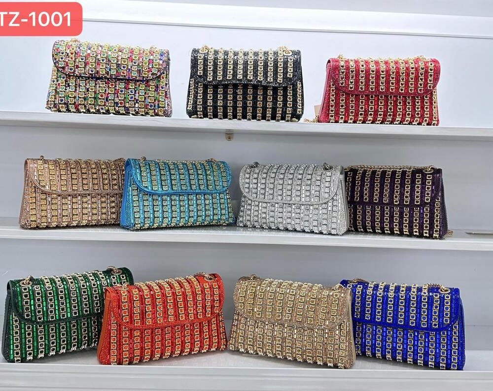 Dasein Sparkling Rhinestone Evening Clutch for Women (3)