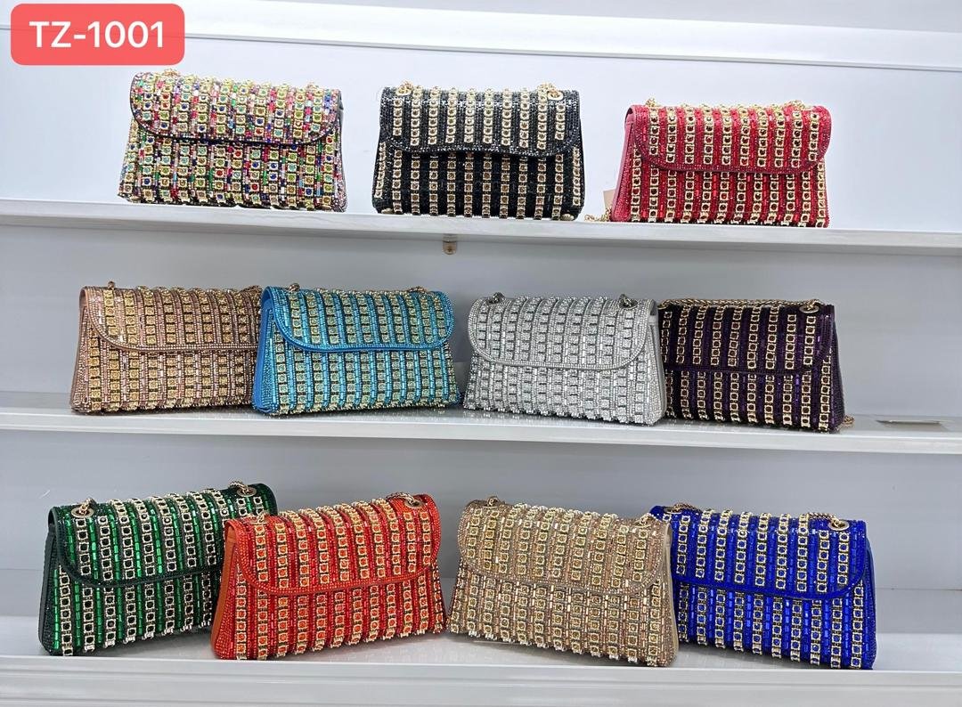 Dasein Sparkling Rhinestone Evening Clutch for Women (3) Dasein Sparkling Rhinestone Evening Clutch for Women (3)