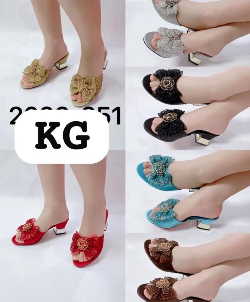 Suruler Women’s Flat Slippers – Casual Comfort Sandals (2)