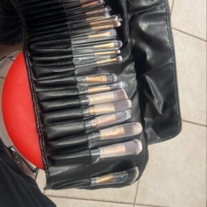 makeup brushes 10.54.28